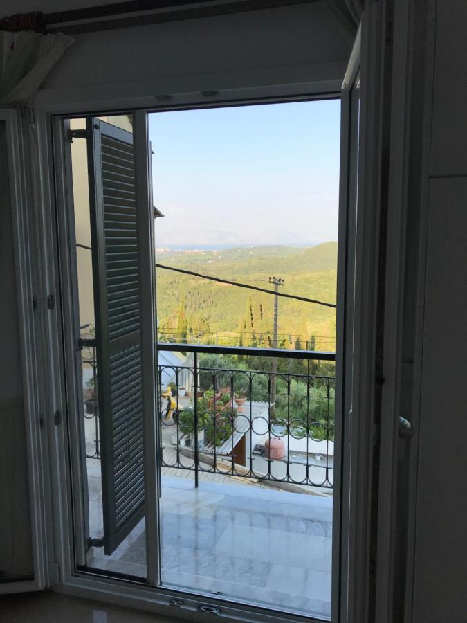 Schoenes Familienappartement In Pelekas, Corfu Mit Meerblick Dış mekan fotoğraf